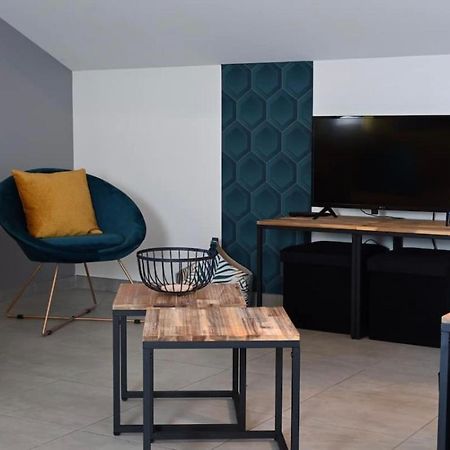 Le Spacieux Cosy - 4 Personnes - Geneve Cranves-Sales エクステリア 写真